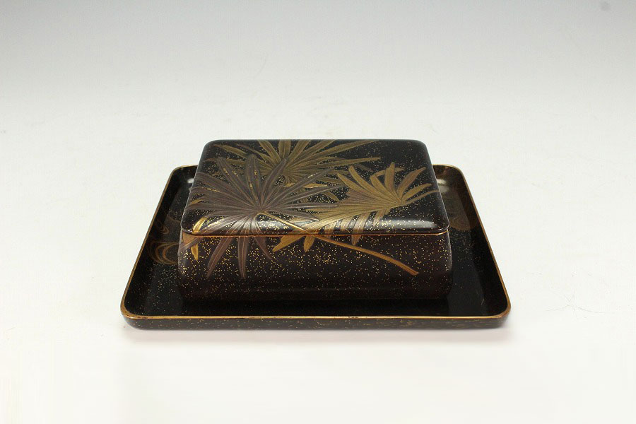 漆器 蒔絵 煙草盆 揃い 時代物 SOLD OUT 極上 時代 蒔絵 煙草入 蓋物 盆 揃(YC237) | 京都の