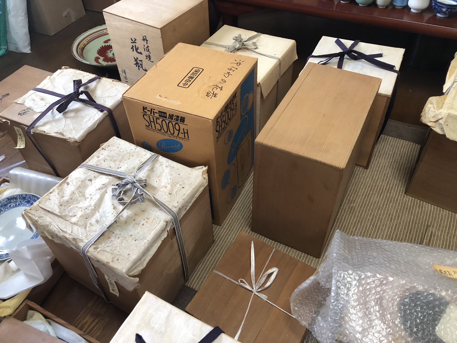 再値下げ！　炭箱　骨董品 京都 京田辺 宇治 地域より 美術品査定のご依頼 高島屋で買い求めた